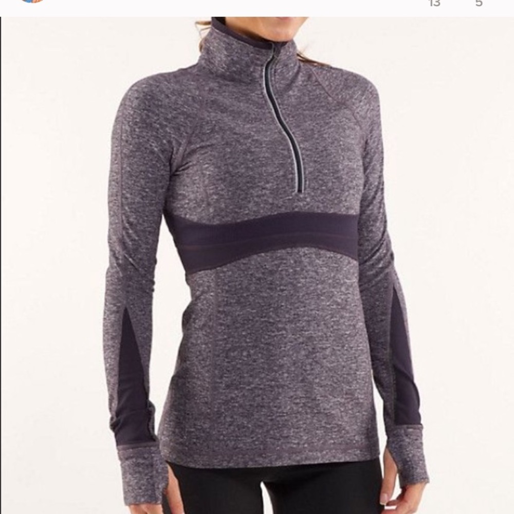 Lululemon full tilt pullover in black swan